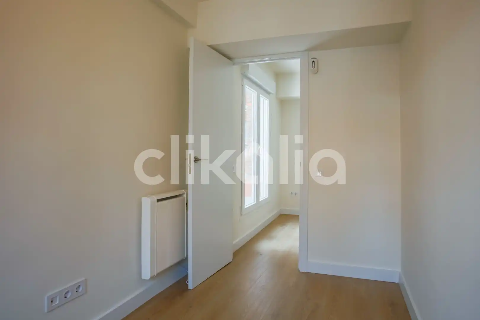 Flat for sale in Madrid  with Air Conditioner, Heating and Terrace
