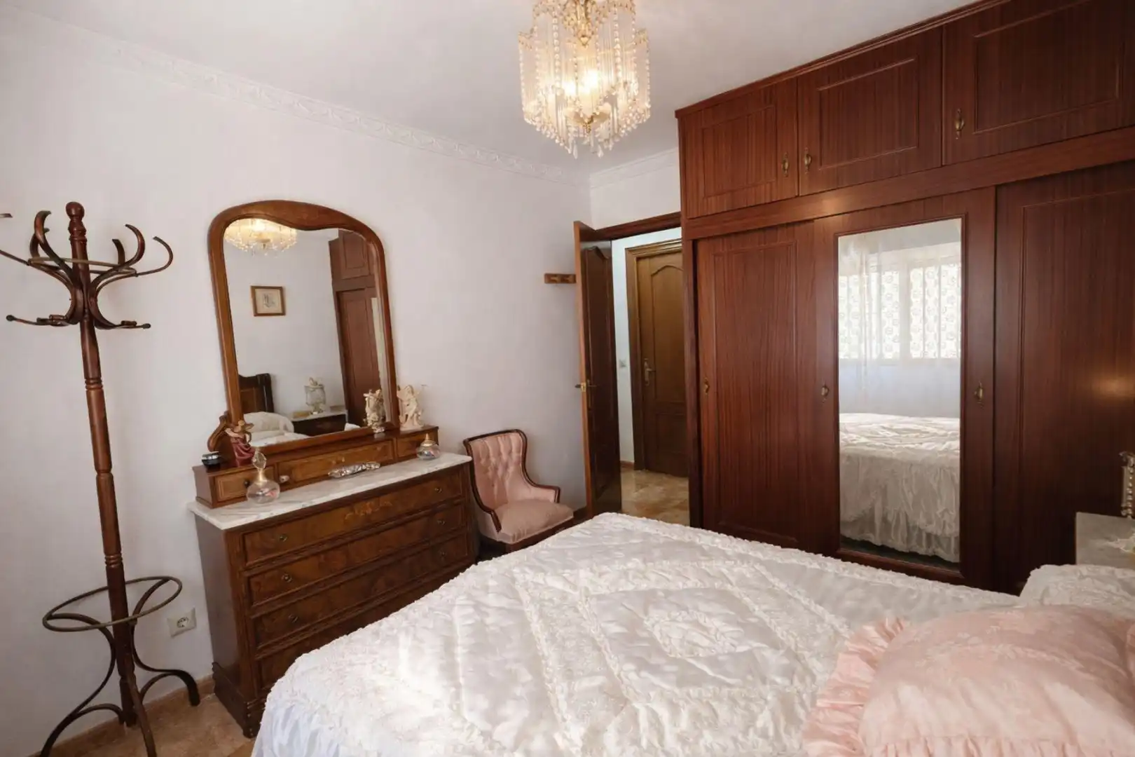 Habitación de Piso en venta en Málaga con Calefacción