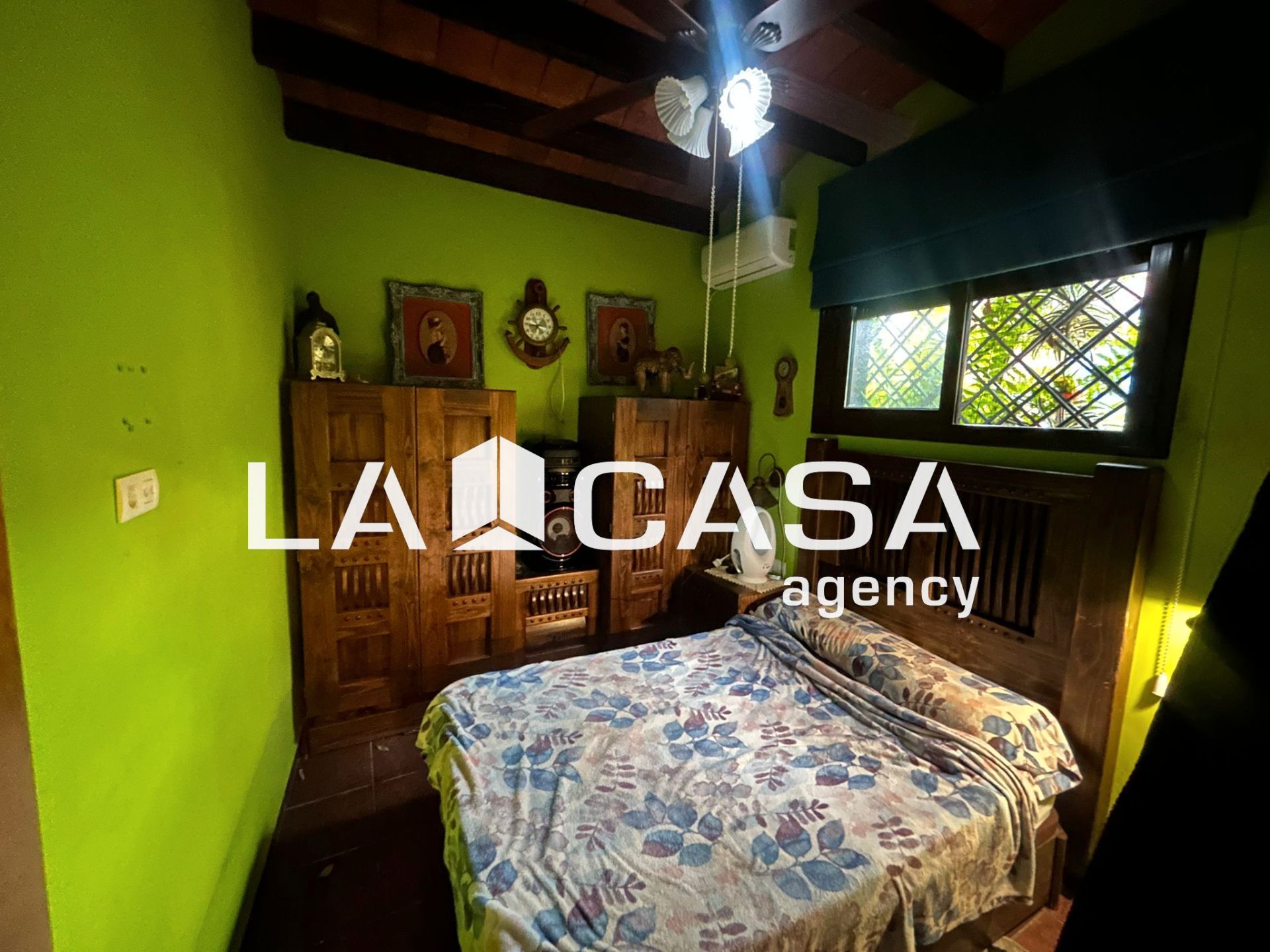 Single-family semi-detached for sale in Catarroja  with Terrace and Furnished