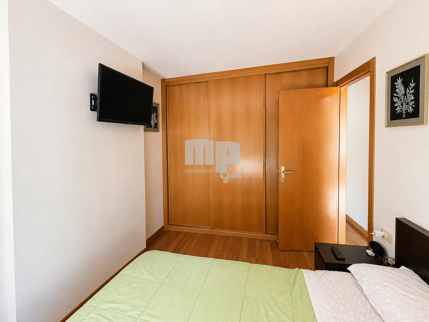 Bedroom of Duplexes for sale in Vigo   with Heating, Storage room and Furnished