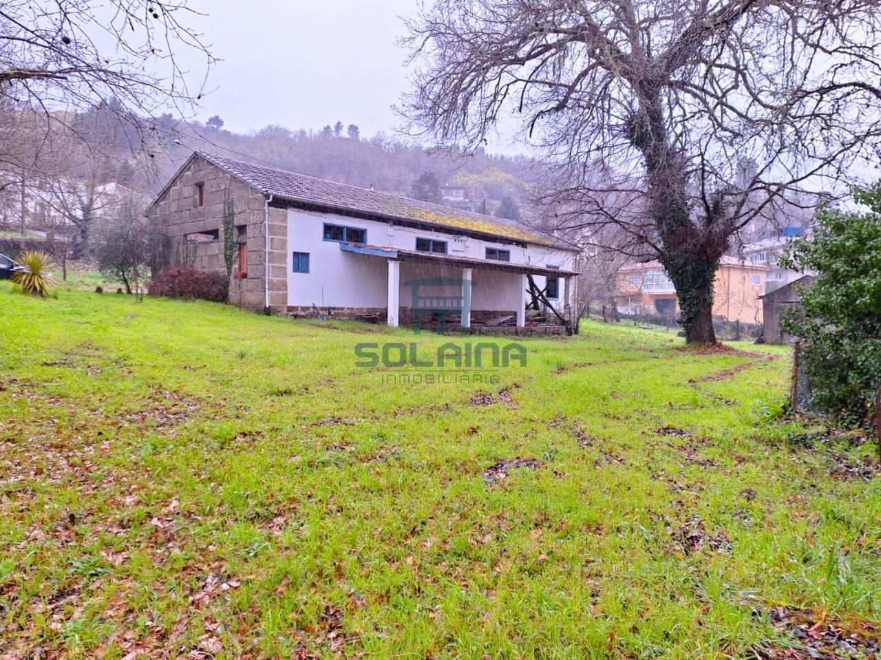 Residencial en venda en Punxín