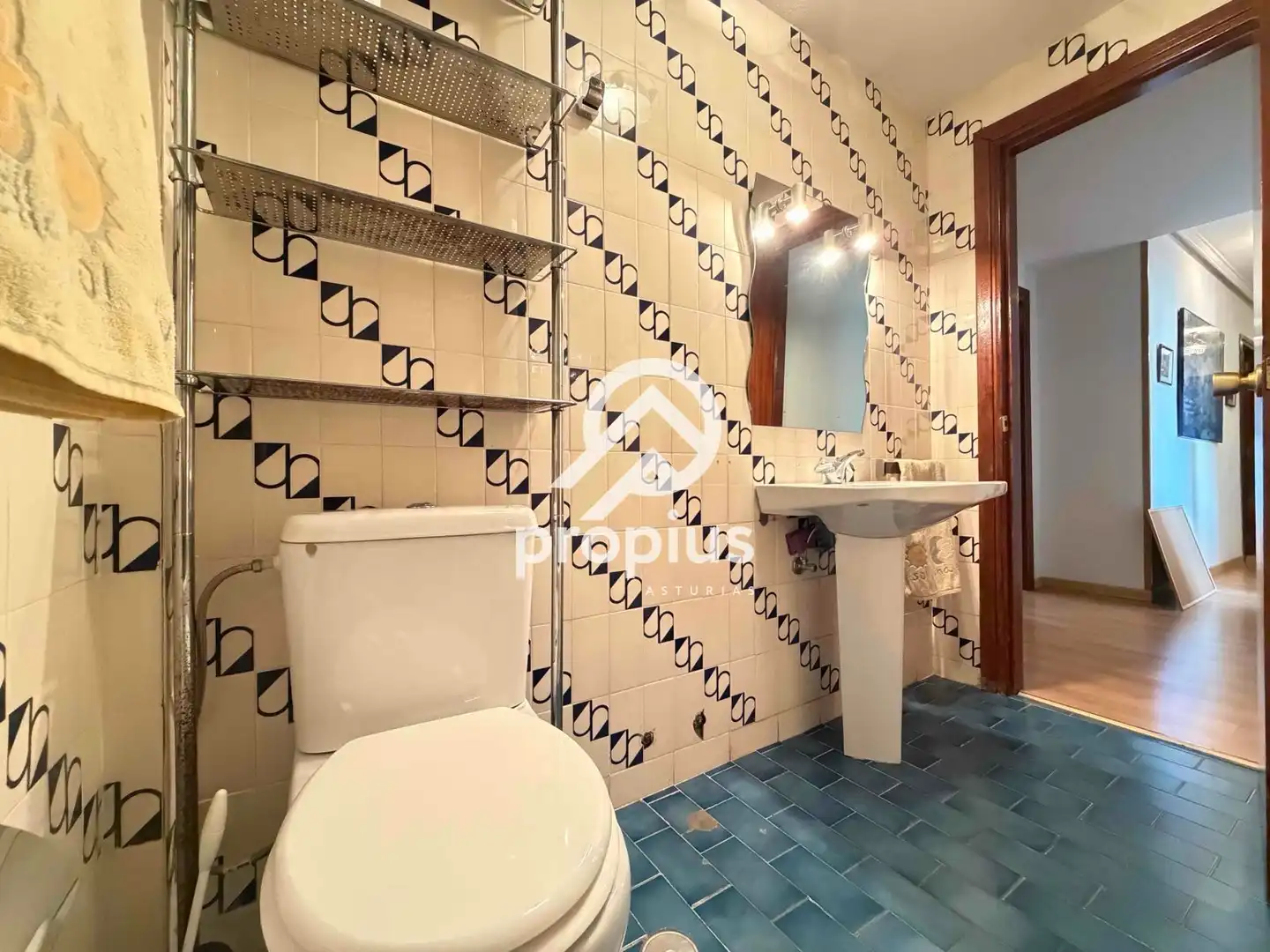 Baño de Piso en venta en Hoyo de Manzanares con Calefacción, Parquet y Terraza