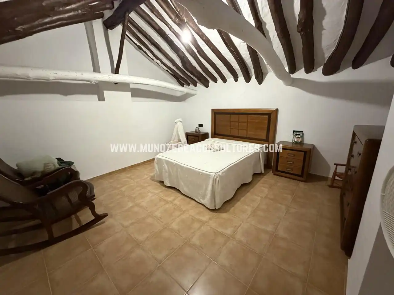 Finca rústica de lloguer en Cabra amb Piscina