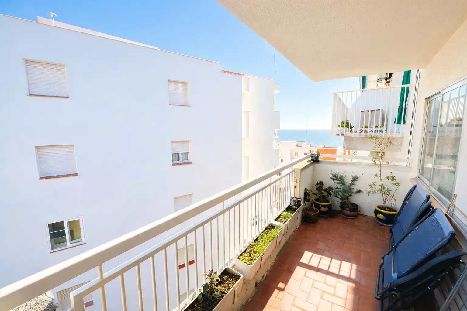 Terrasse von Wohnung zum Verkauf in Sant Pol de Mar mit Klimaanlage, Heizung und Terrasse