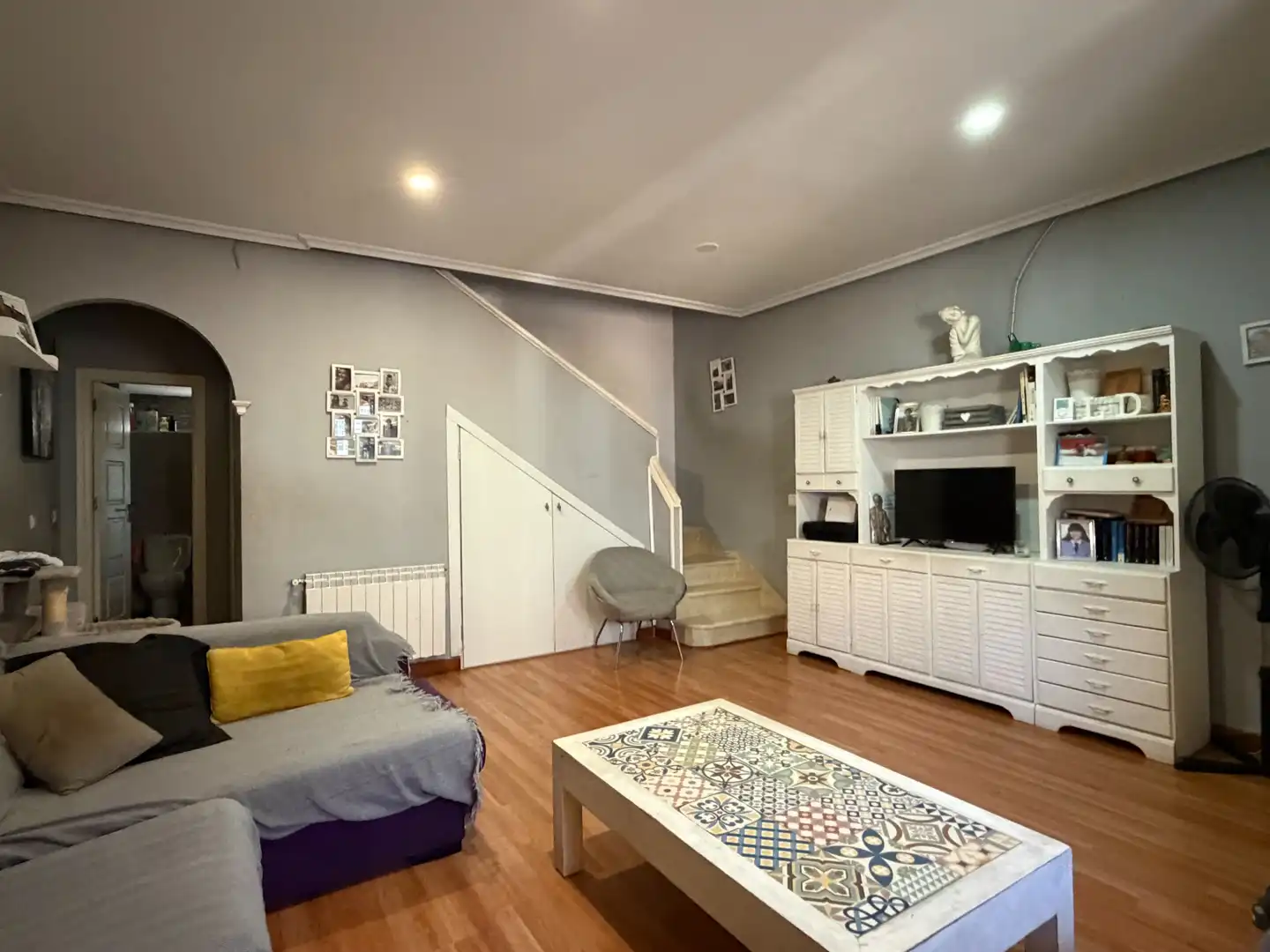 Terraced house for sale in Calle Alejandro Casona, imagen 3
