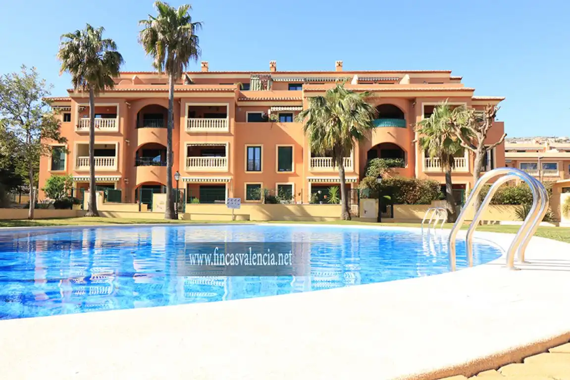 Vista exterior de Apartamento de alquiler en Jávea / Xàbia con Aire acondicionado, Jardín privado y Terraza