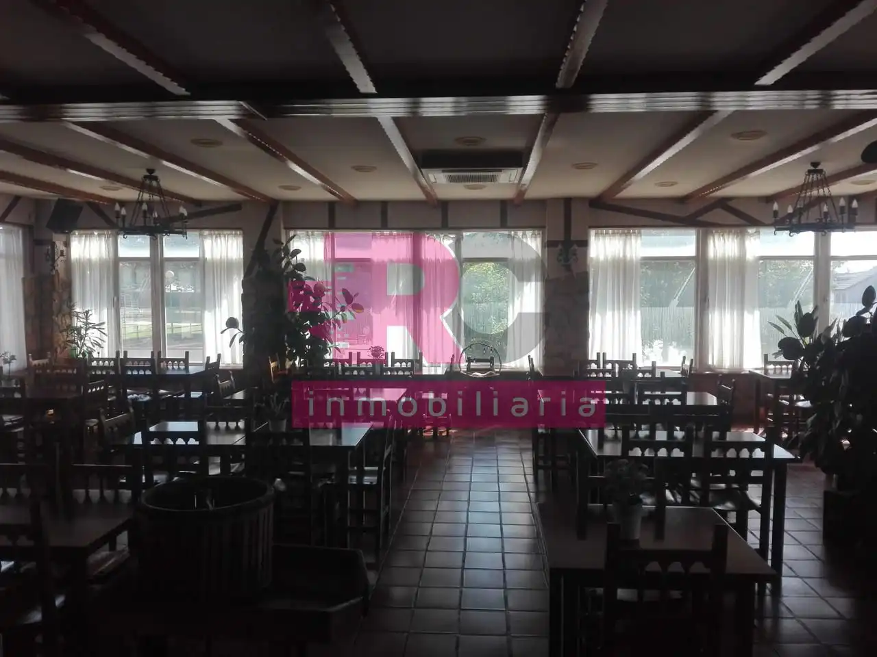 Commercial properties for sale in Cabrerizos
