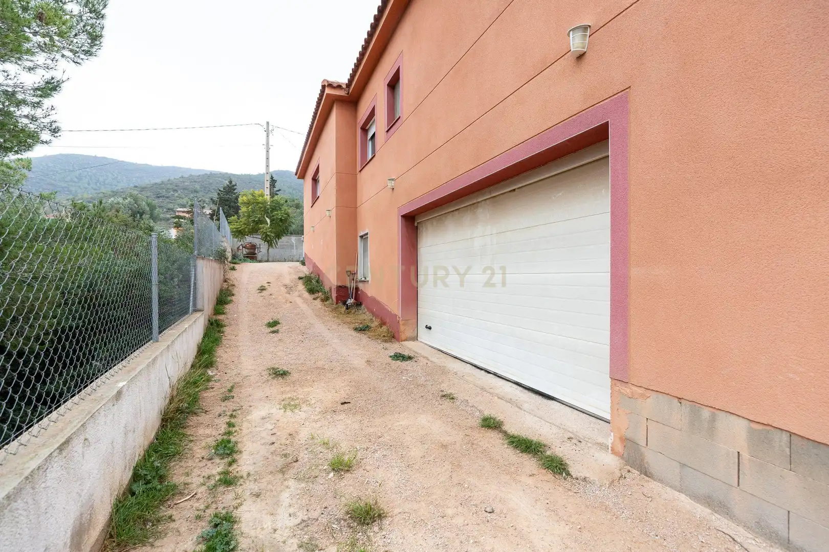 Vista exterior de Casa o xalet en venda en El Montmell amb Aire condicionat, Jardí privat i TV