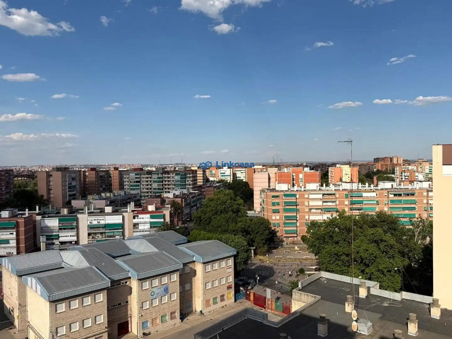 Vista exterior de Pis en venda en Leganés amb Aire condicionat, Calefacció i Traster