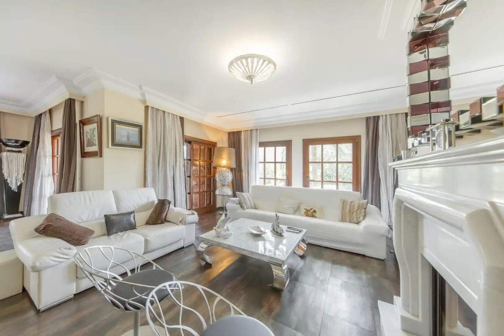 Sala d'estar de Casa o xalet de lloguer en Marratxí amb Aire condicionat, Jardí privat i Parquet