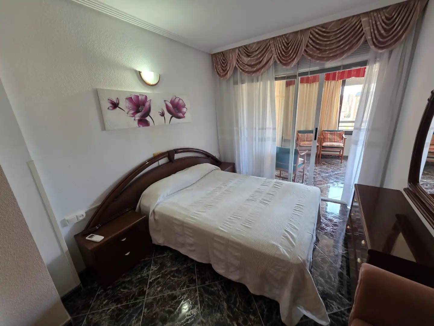 Habitación de Piso en venta en Benidorm con Aire acondicionado, Calefacción y Terraza
