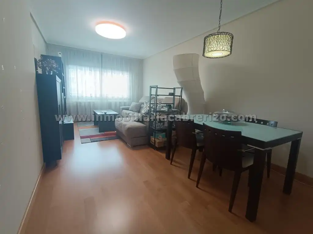 Sala de estar de Apartamento en venta en  Logroño con Aire acondicionado, Calefacción y Parquet
