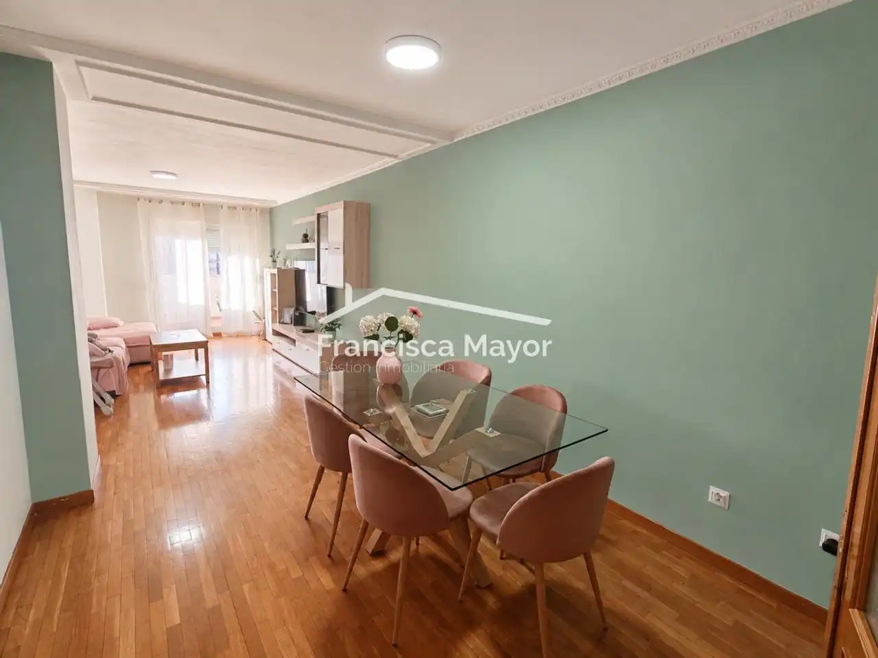 Sala d'estar de Pis en venda en Valencia amb Aire condicionat, Terrassa i Balcó