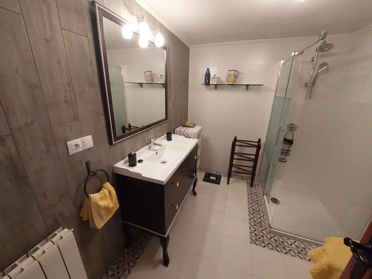 Casa con piscina en venta en Condado de Treviño, imagen 12