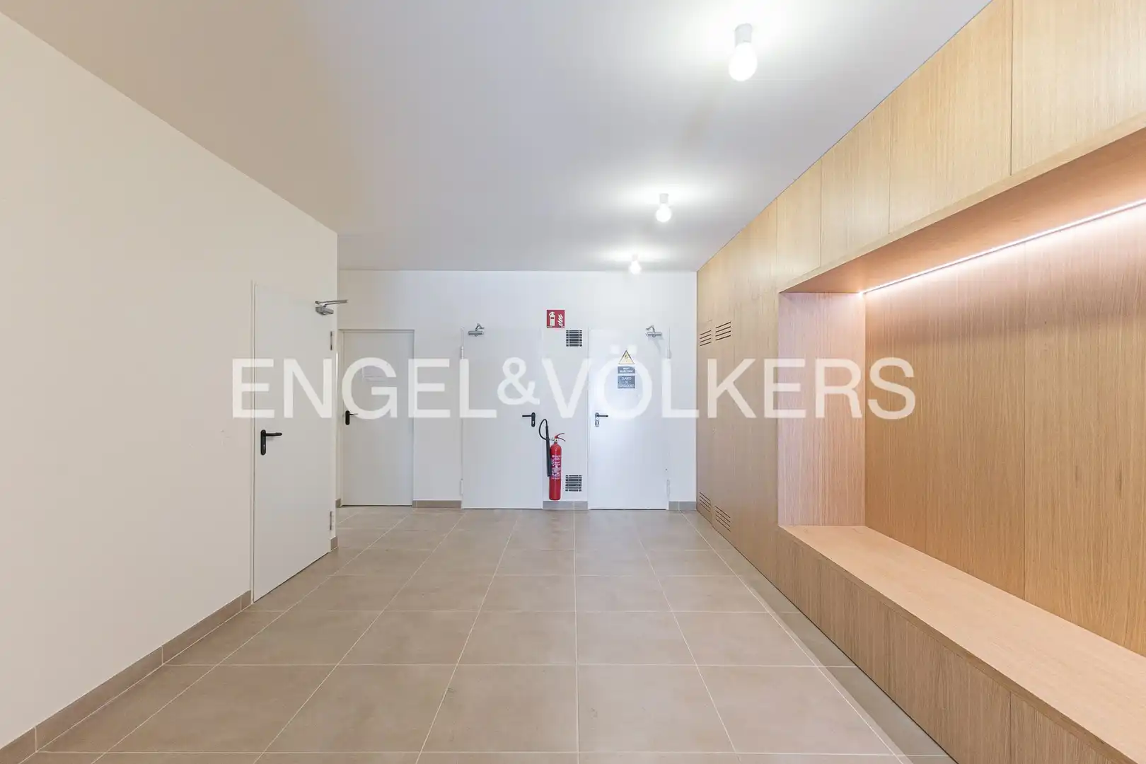 Flat for sale in Barcelona  with Air Conditioner, Heating and Parquet flooring
