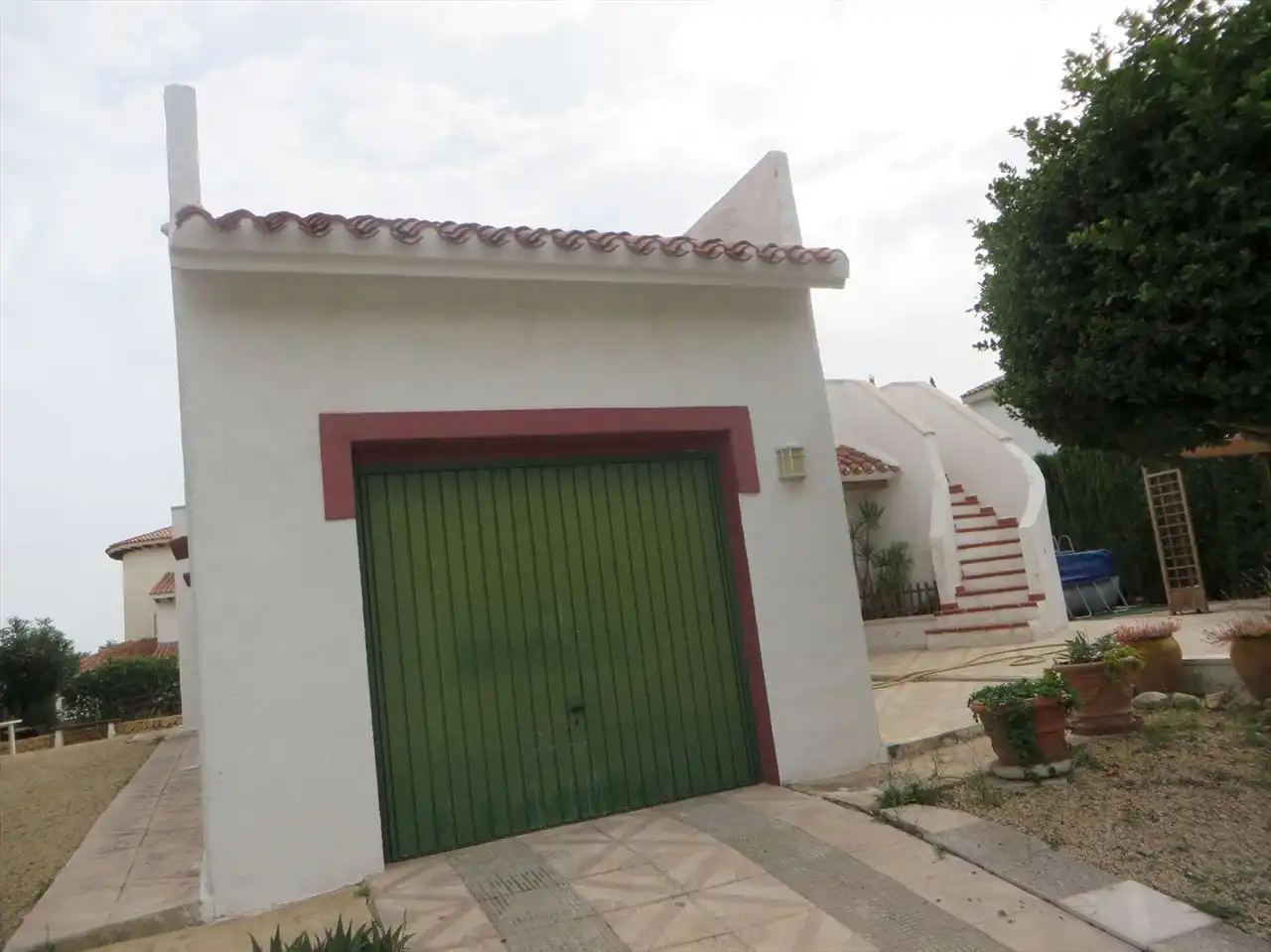 Vista exterior de Casa o chalet en venta en La Nucia con Jardín privado