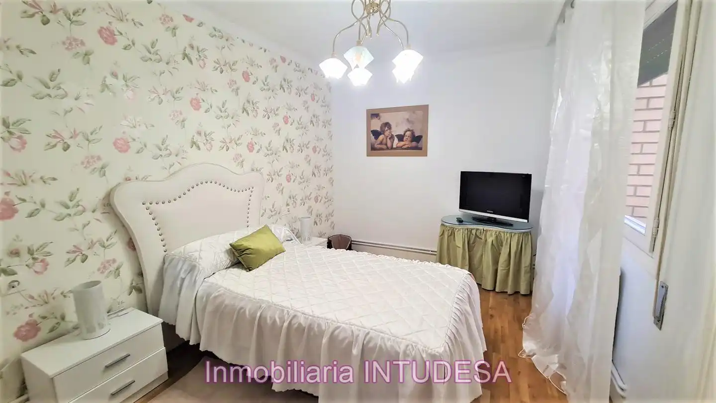 Flat for rent in Mauleón, Centro
