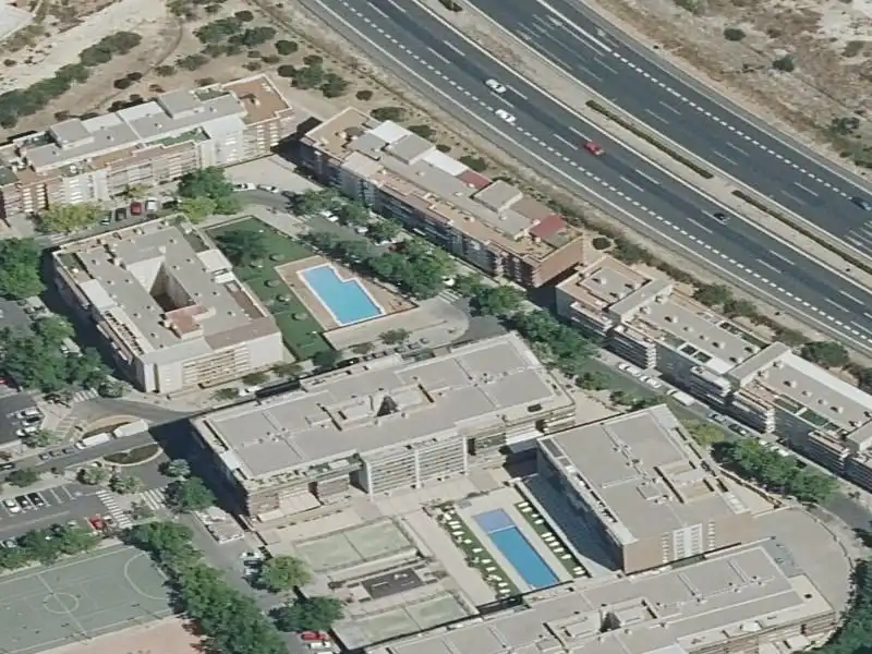 Vista exterior de Pis en venda en Paterna