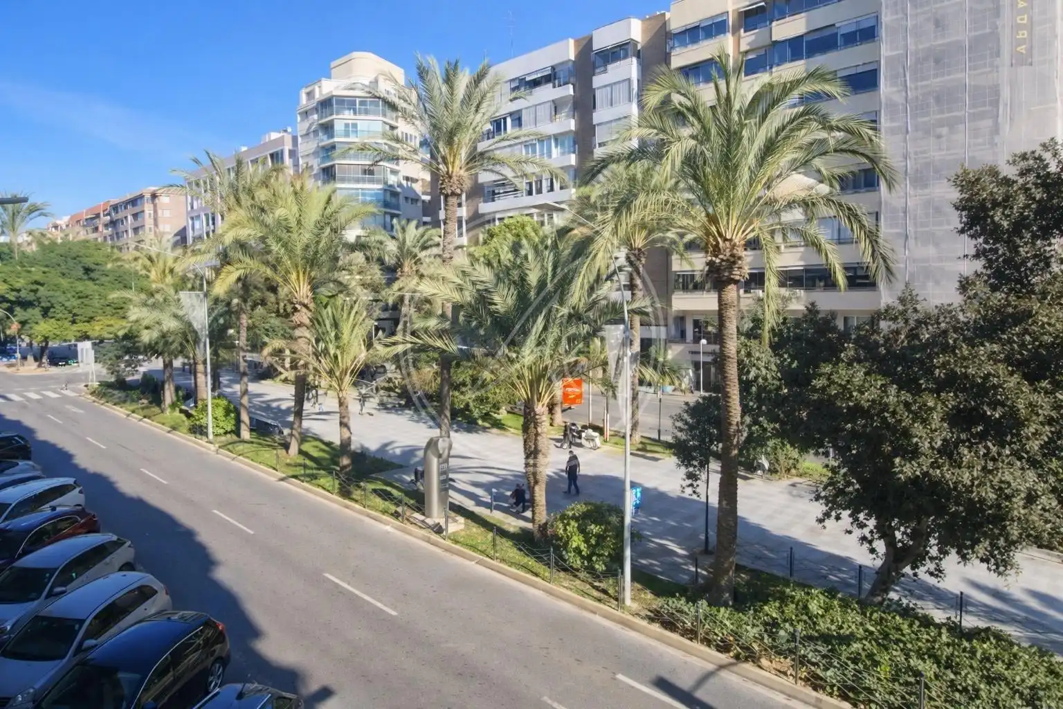 Außenansicht von Wohnung zum Verkauf in Alicante / Alacant mit Klimaanlage und Heizung
