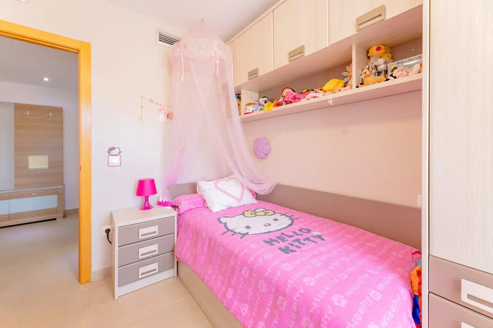 Habitación de Piso de alquiler en Catarroja con Aire acondicionado, Calefacción y Amueblado