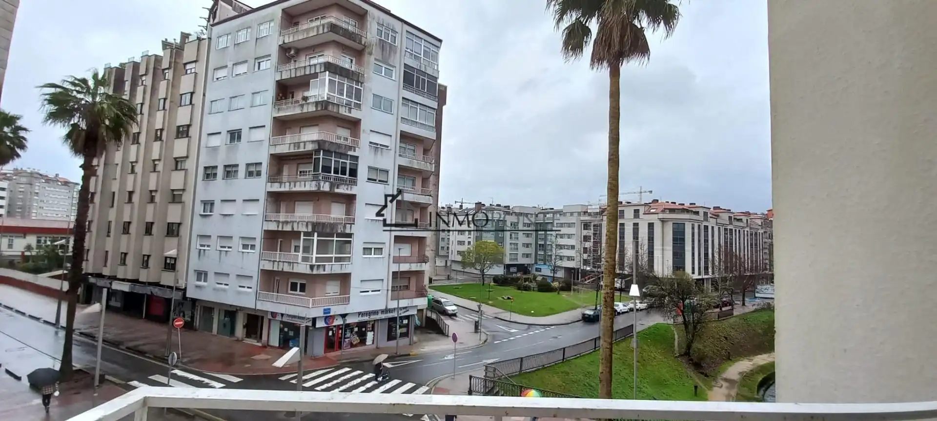 Vista exterior de Pis en venda en Pontevedra Capital  amb Calefacció, Forn i Rentadora