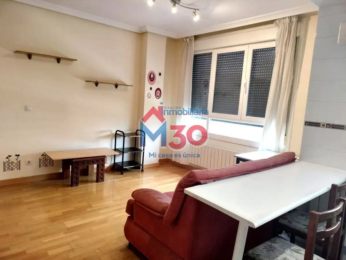 Habitación de Piso en venta en Miranda de Ebro con Calefacción, Parquet y Trastero