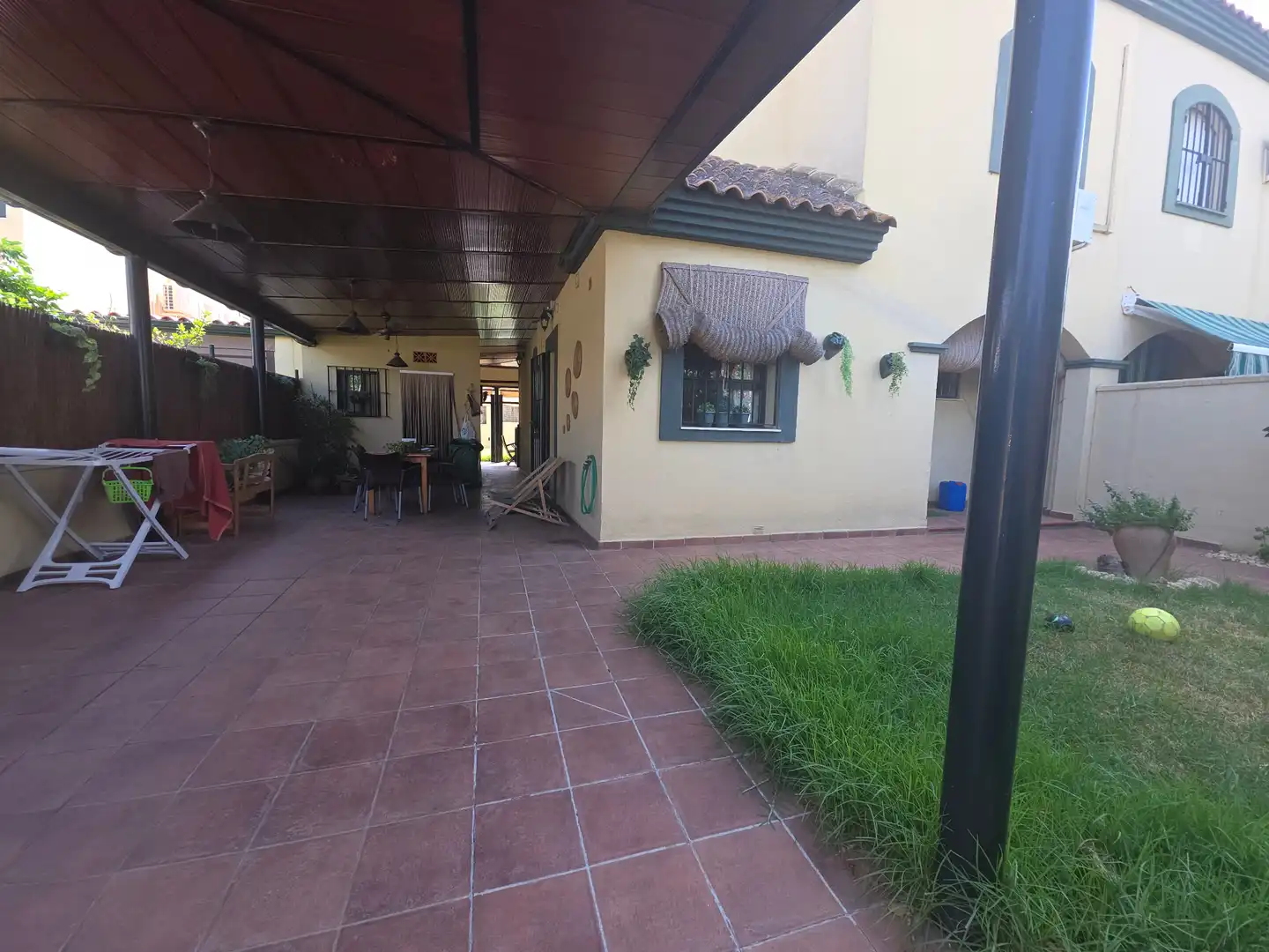 Terraza de Casa adosada en venta en Montequinto con Aire acondicionado, Calefacción y Jardín privado