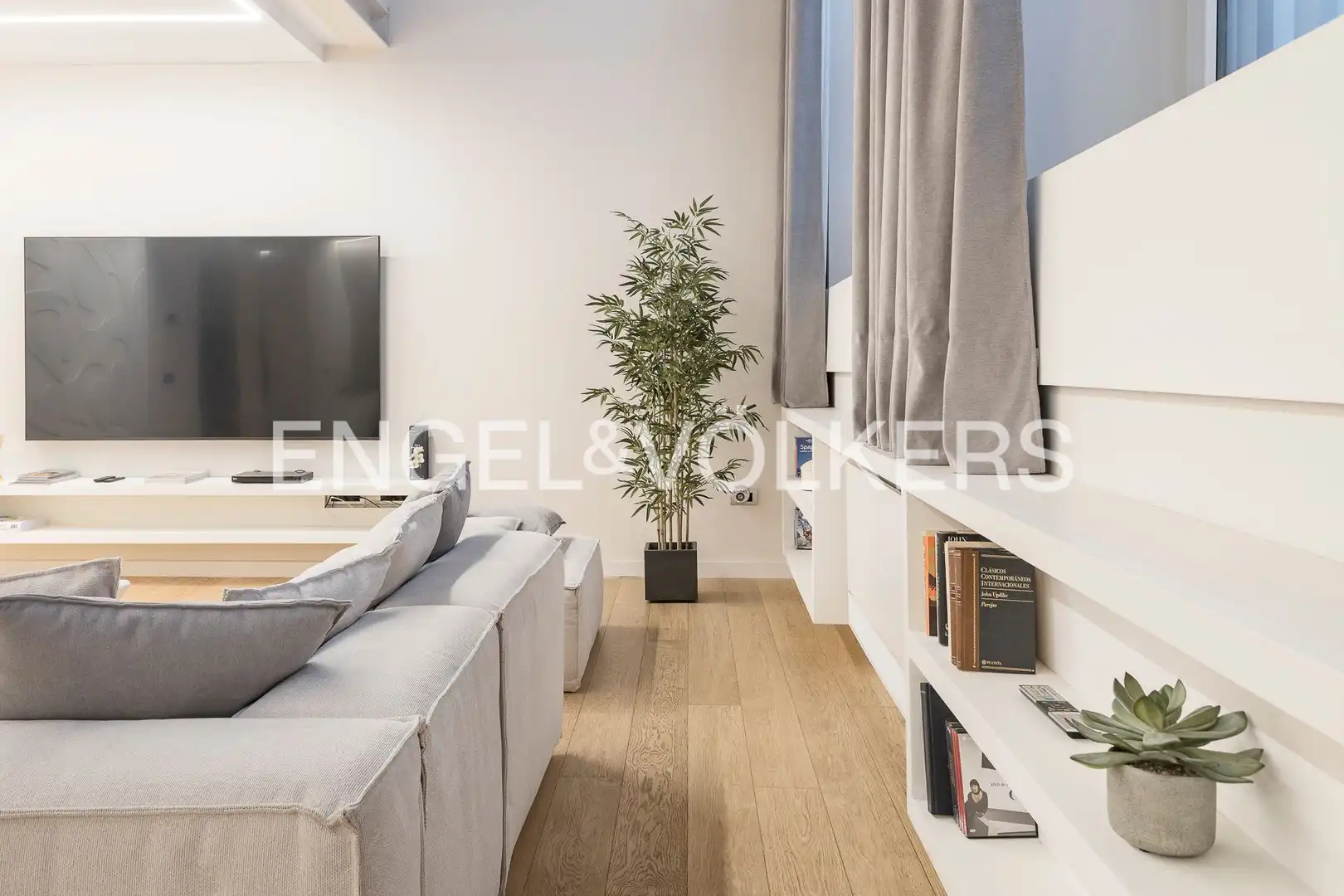 Flat with pool to rent in Ciutat Vella, imagen 2