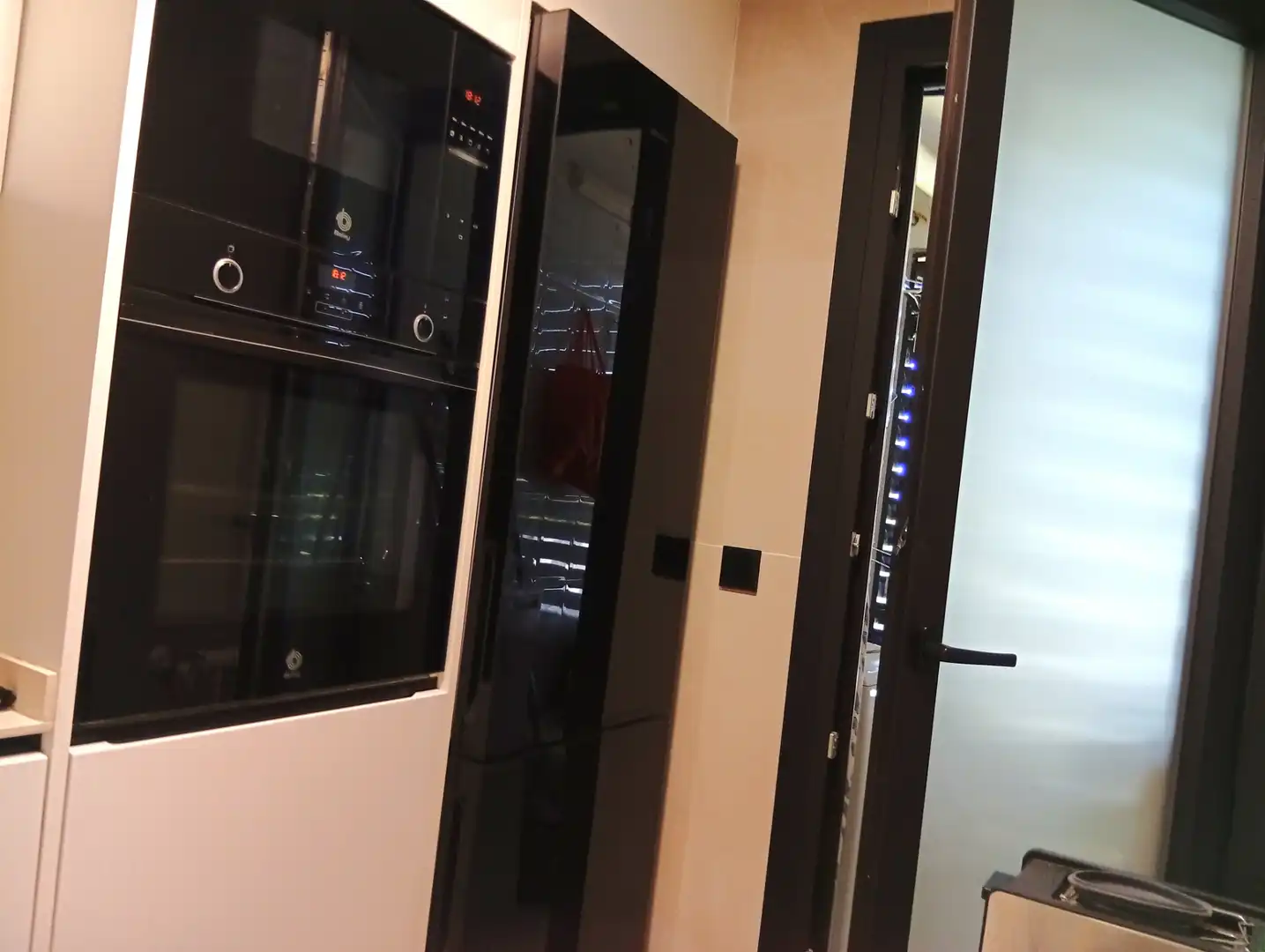 Kitchen of Flat for sale in Madrid  with Air Conditioner, Heating and Storage room