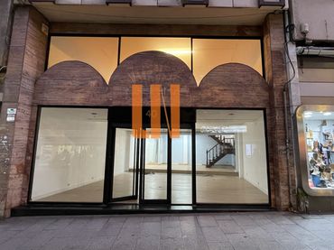 Local commercial à vendre à Rúa Barcelona 40