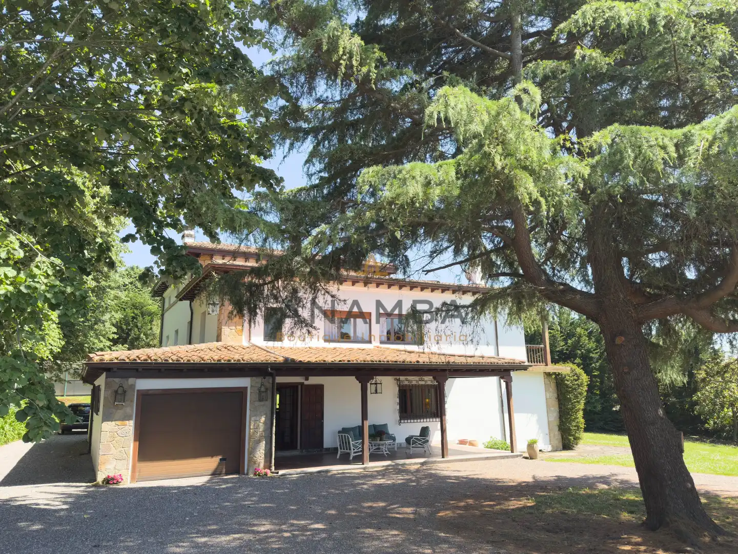 Vista exterior de Casa o chalet en venta en Gijón  con Trastero y Piscina