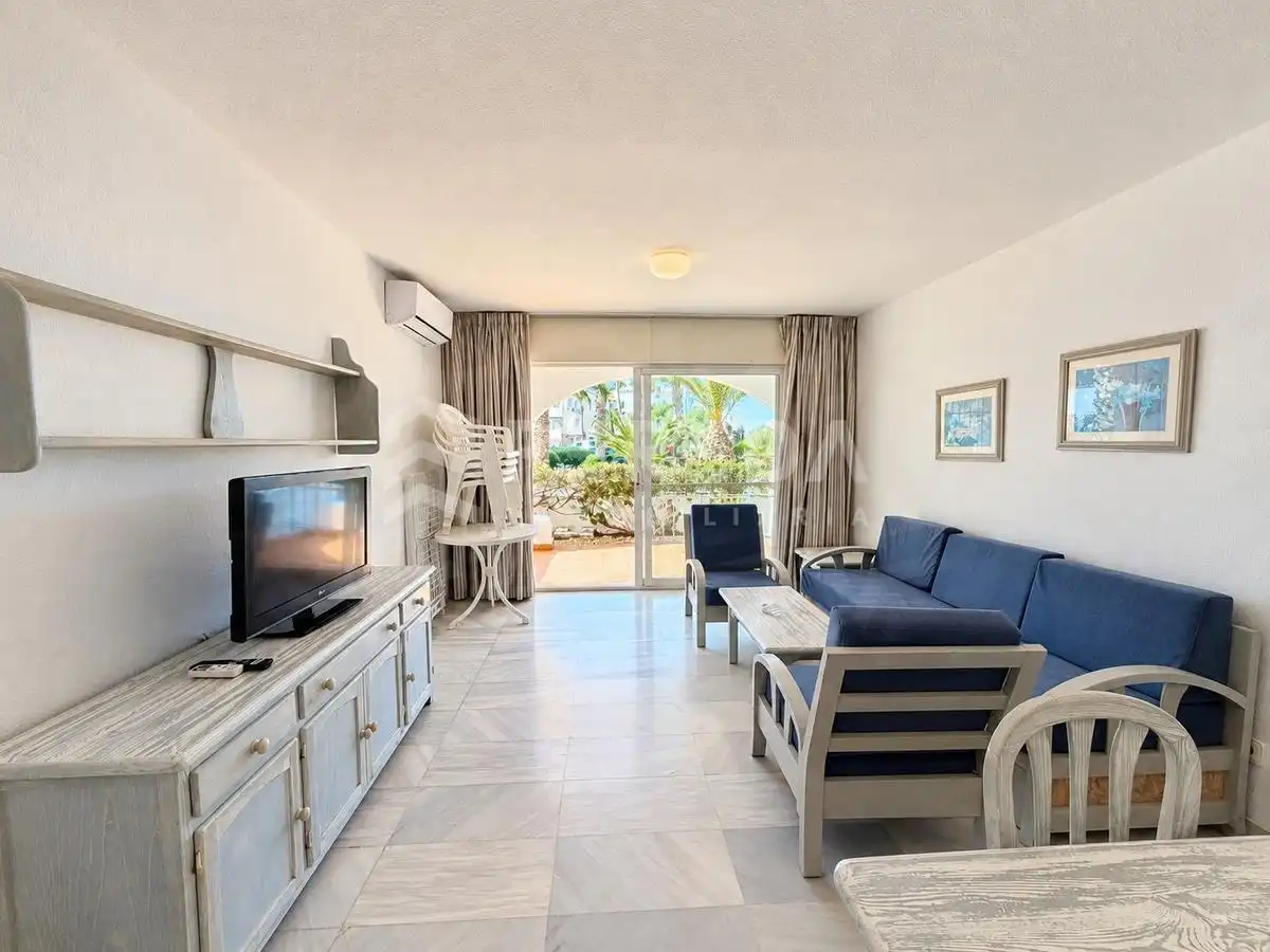 Apartamento con piscina en venta en Avenida GOLF CENTER (U), imagen 3