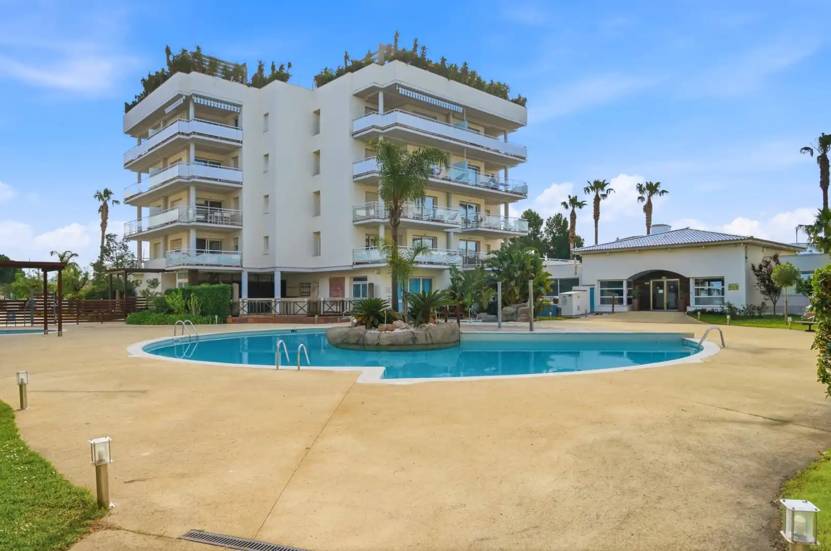 Appartement compact avec piscine à vendre à Santa Margarita, imagen 2