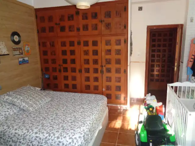 Habitación de Casa o chalet en venta en Navamorcuende con Aire acondicionado, Jardín privado y Trastero