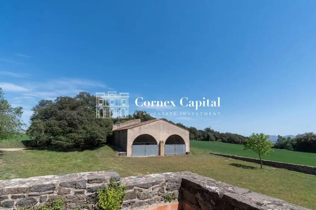 Country house zur Miete in Rupià mit Klimaanlage, Heizung und Privatgarten