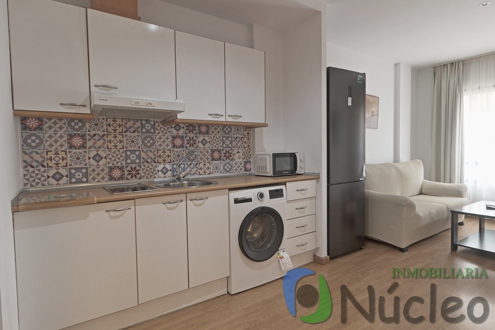 Apartment to rent in Avenida Castillo Puebla de Alcocer, Avenida Elvas