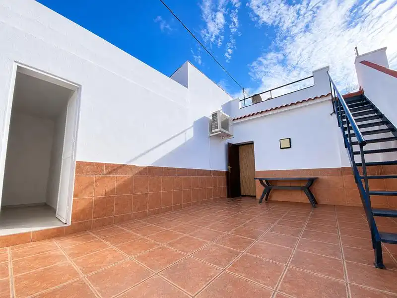 Terrasse von Country house zum Verkauf in Málaga mit Klimaanlage, Heizung und Privatgarten