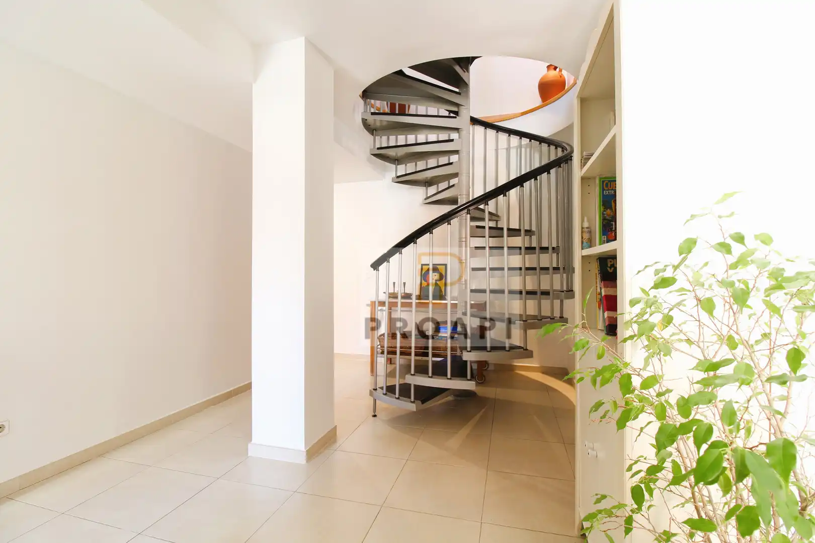 Wohnung zum Verkauf in Girona mit Balkon