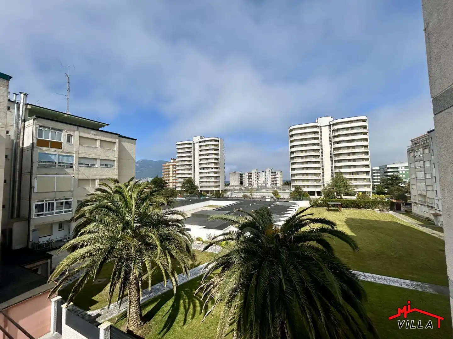 Exterior view of Flat for rent in Laredo  with Heating, Terrace and Furnished