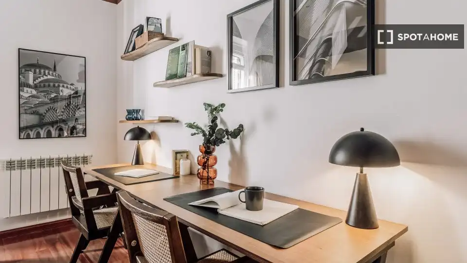 Esszimmer von Wohnungen zur untervermieten in Madrid mit Klimaanlage, Terrasse und Möbliert