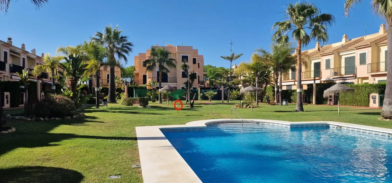 Garten von Wohnungen zur Miete in Islantilla mit Klimaanlage, Heizung und Terrasse