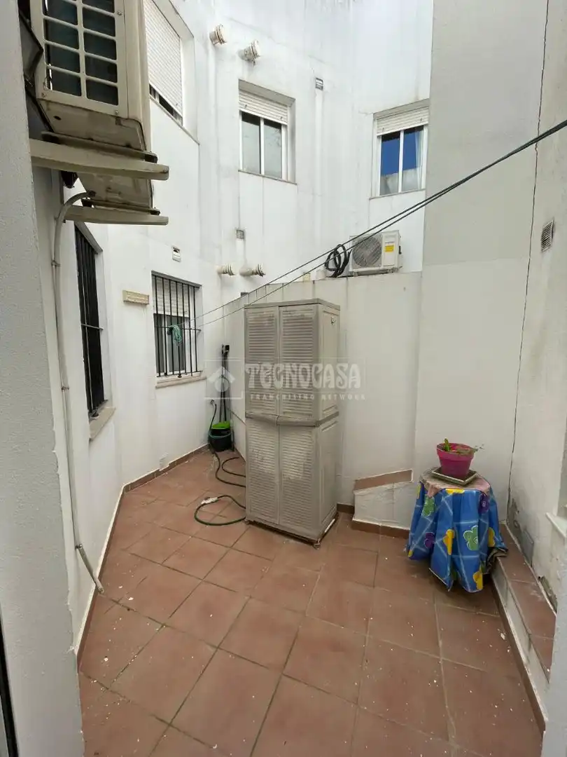 Garden of Flat for sale in Arcos de la Frontera  with Air Conditioner and Furnished