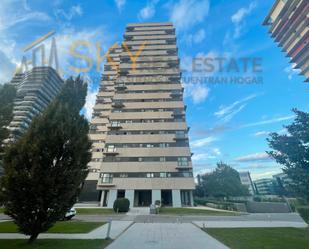 Exterior view of Flat for sale in  Madrid Capital  with Air Conditioner, Heating and Storage room