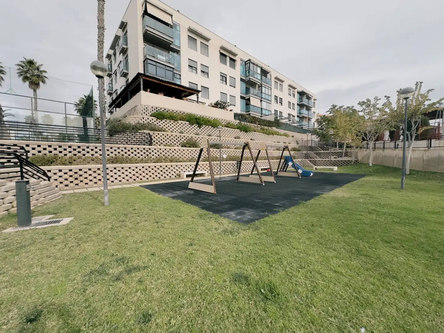 Vista exterior de Apartamento en venta en Santa Pola con Aire acondicionado, Calefacción y Parquet