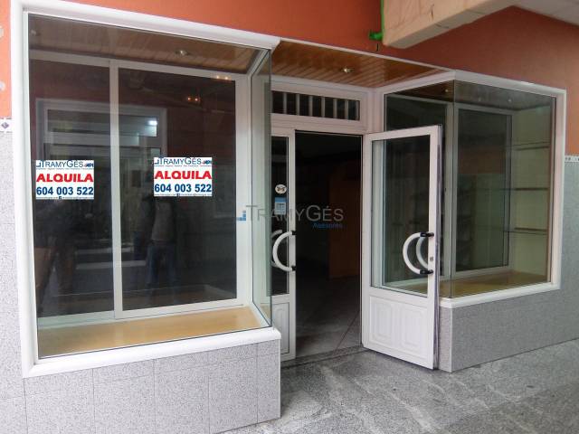Local comercial en Alquiler en AV GONDOMAR en Tomiño