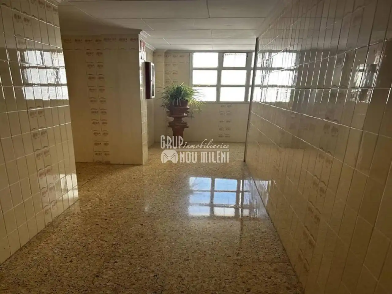 Piso en venta en Alfafar con Balcón