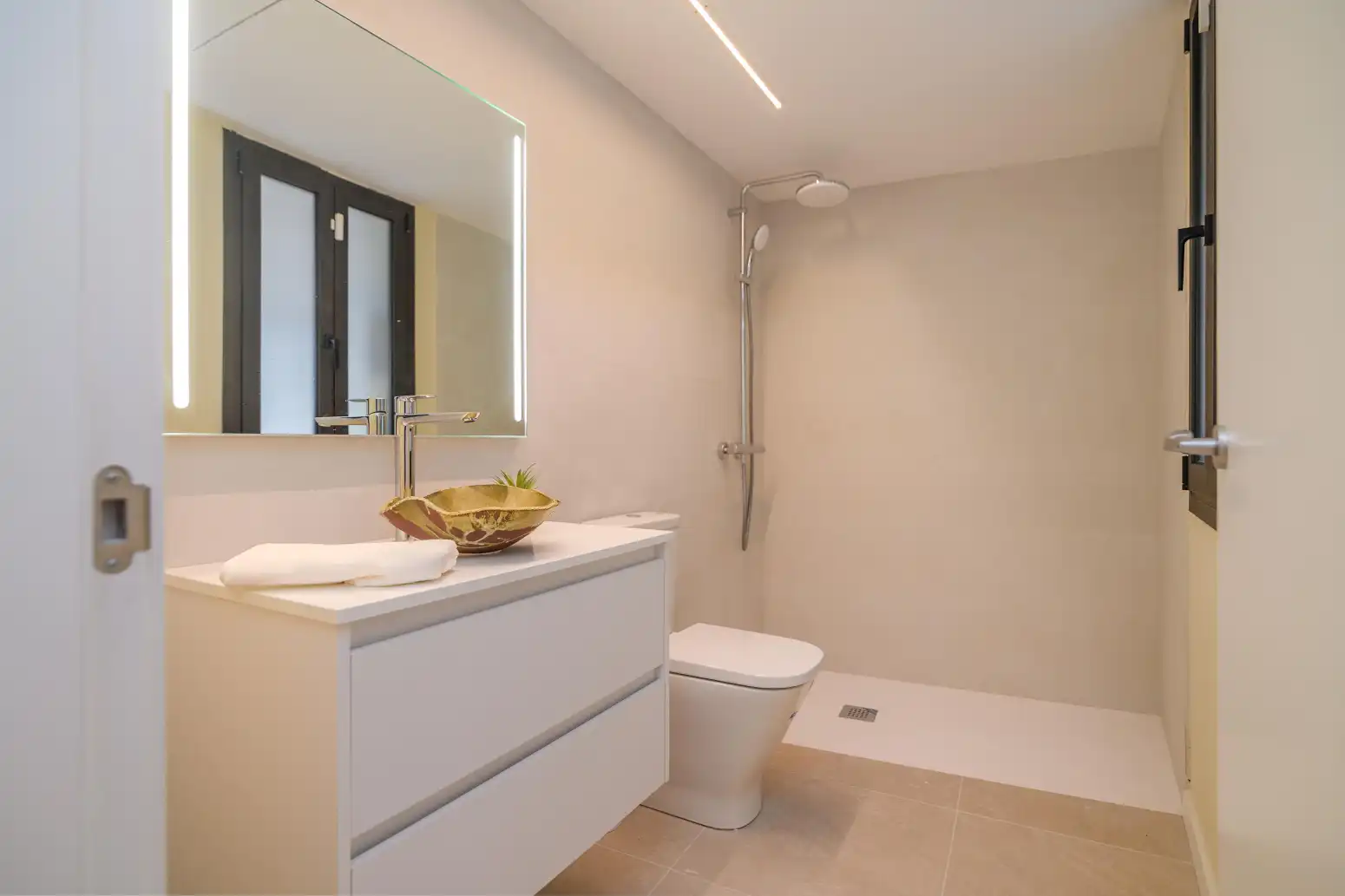 Casa aparellada en venda a Sant Boi de Llobregat - CL VERMELL, imagen 7
