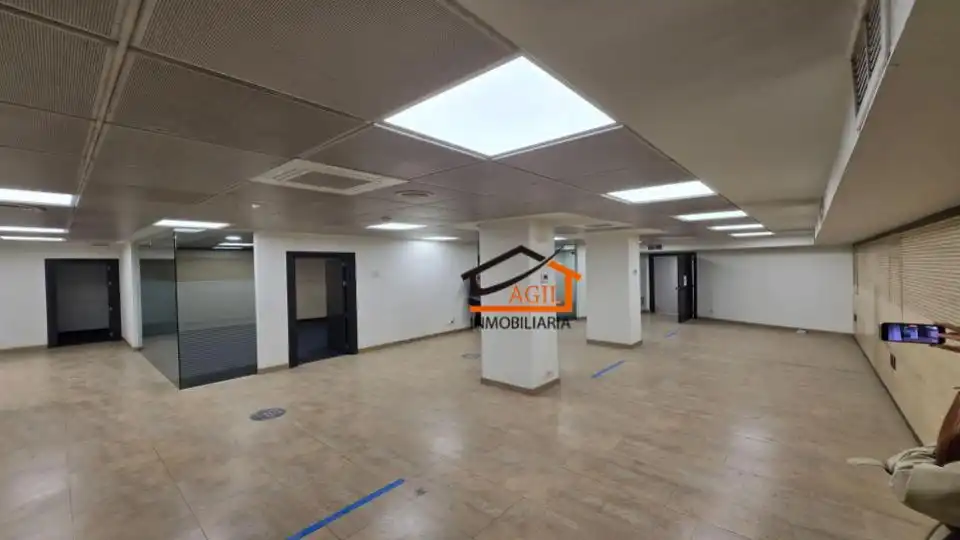 Commercial properties for rent in Leganés  with Air Conditioner, Heating and Alarm
