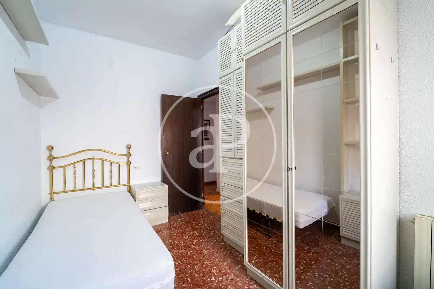 Habitación de Piso de alquiler en Barcelona con Calefacción, Terraza y Amueblado
