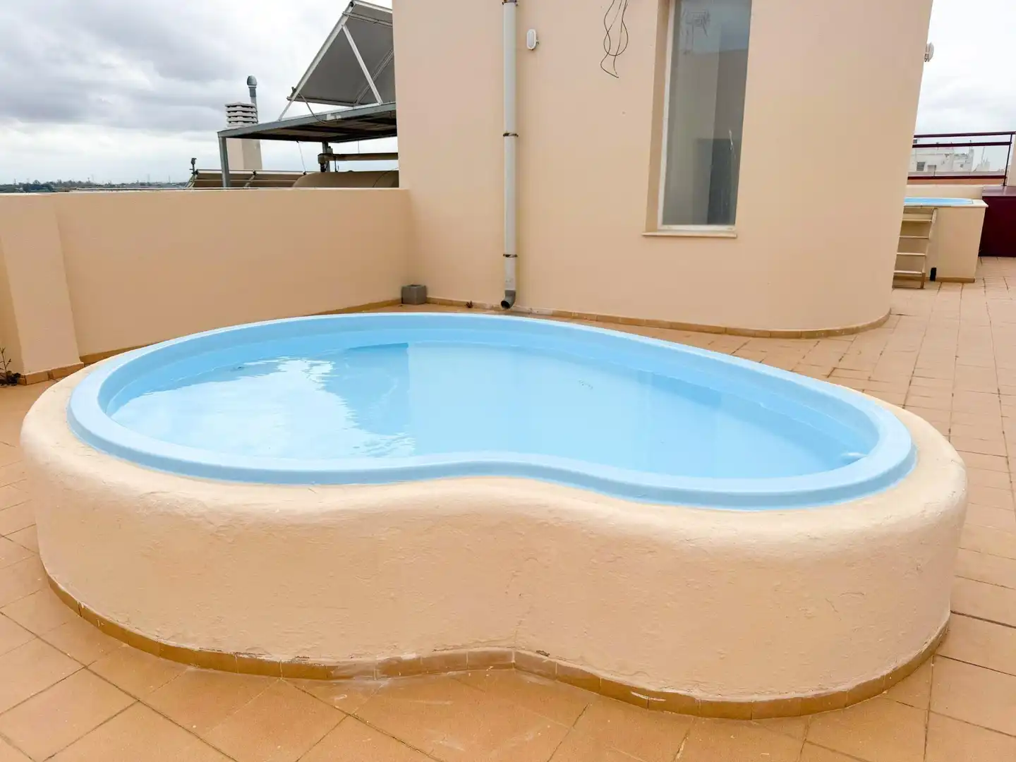 Swimming pool of Flat for rent in Silla  with Heating, Terrace and Balcony
